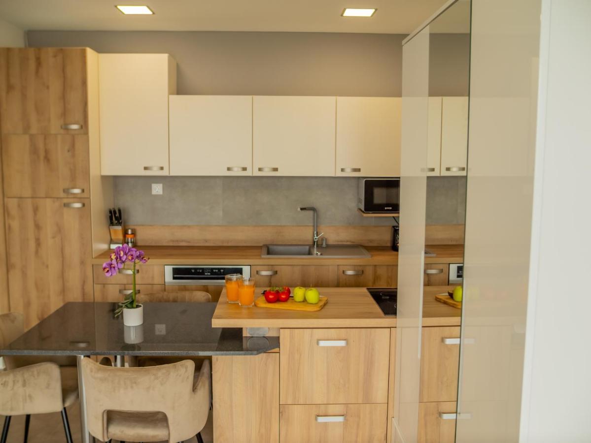 Panorama Superior Apartments - Pool, Garden, Parking 발라톤알마디 외부 사진