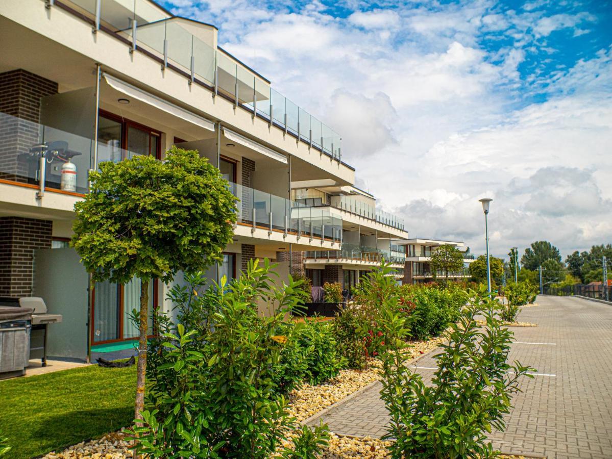 Panorama Superior Apartments - Pool, Garden, Parking 발라톤알마디 외부 사진