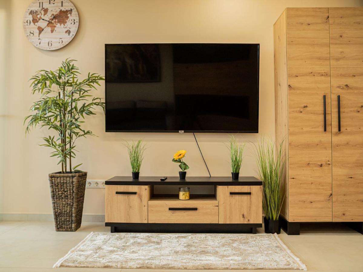 Panorama Superior Apartments - Pool, Garden, Parking 발라톤알마디 외부 사진