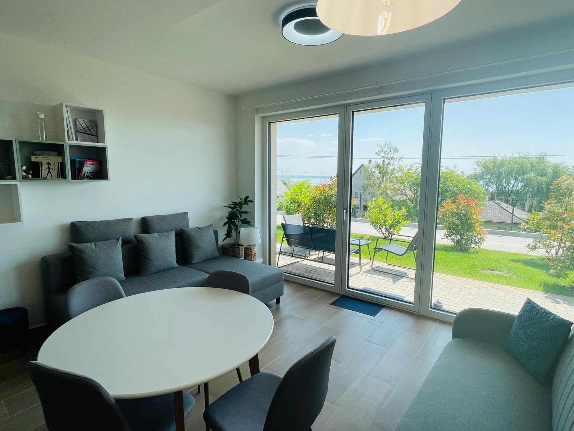 Panorama Superior Apartments - Pool, Garden, Parking 발라톤알마디 외부 사진
