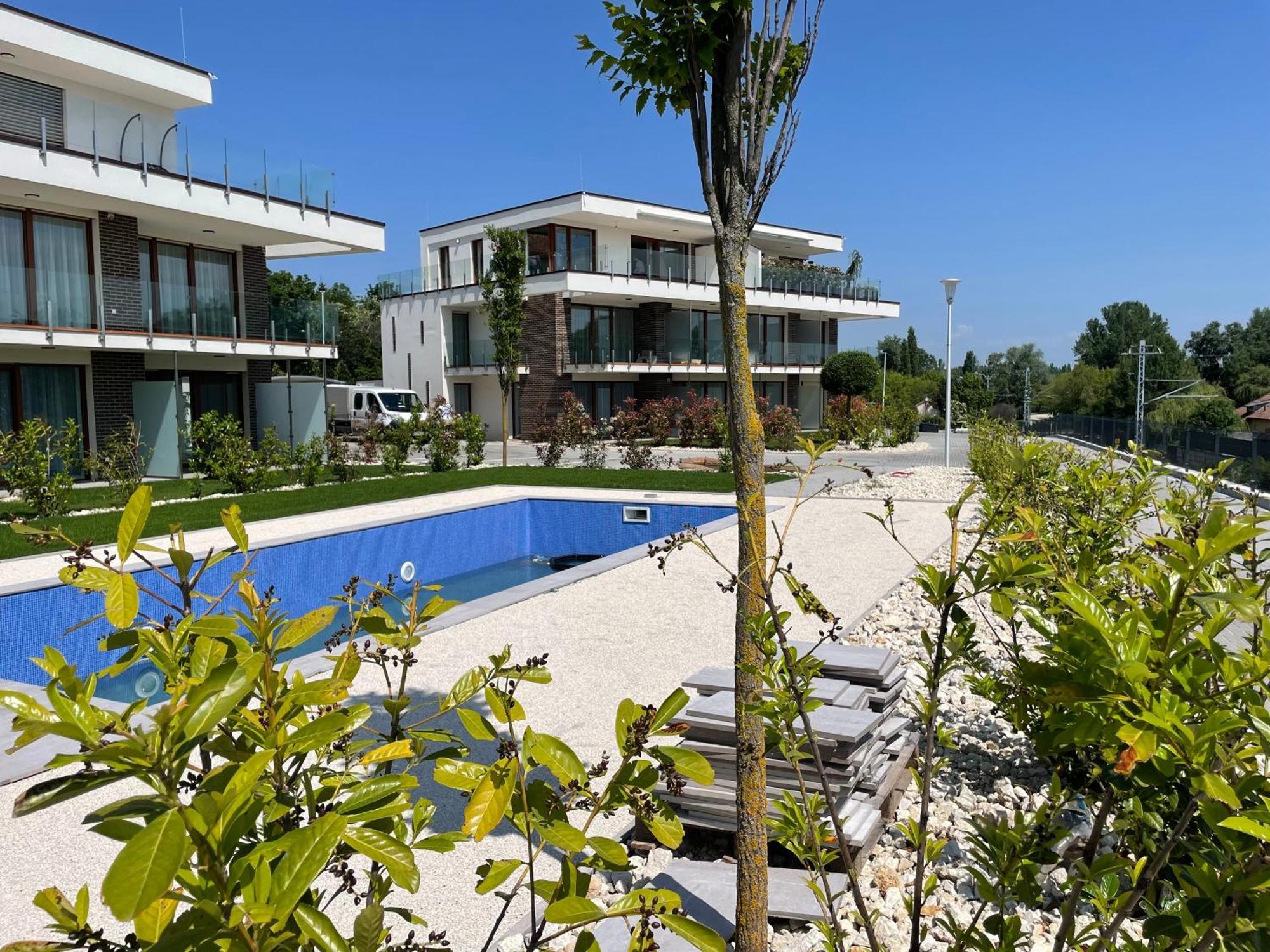Panorama Superior Apartments - Pool, Garden, Parking 발라톤알마디 외부 사진